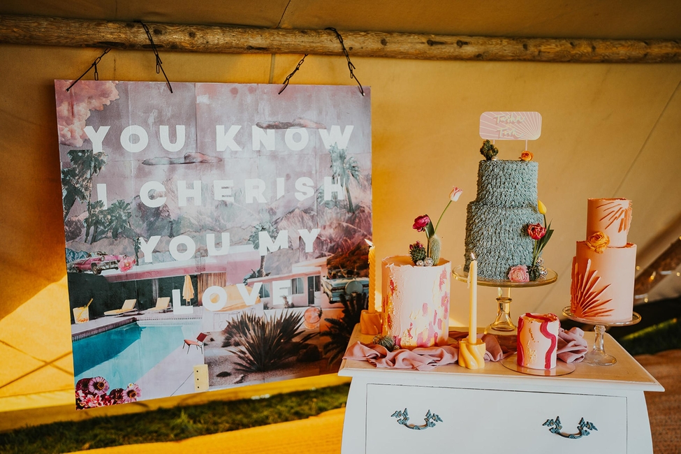 A Wedding Planners Guide to Serving Cake at Your Wedding