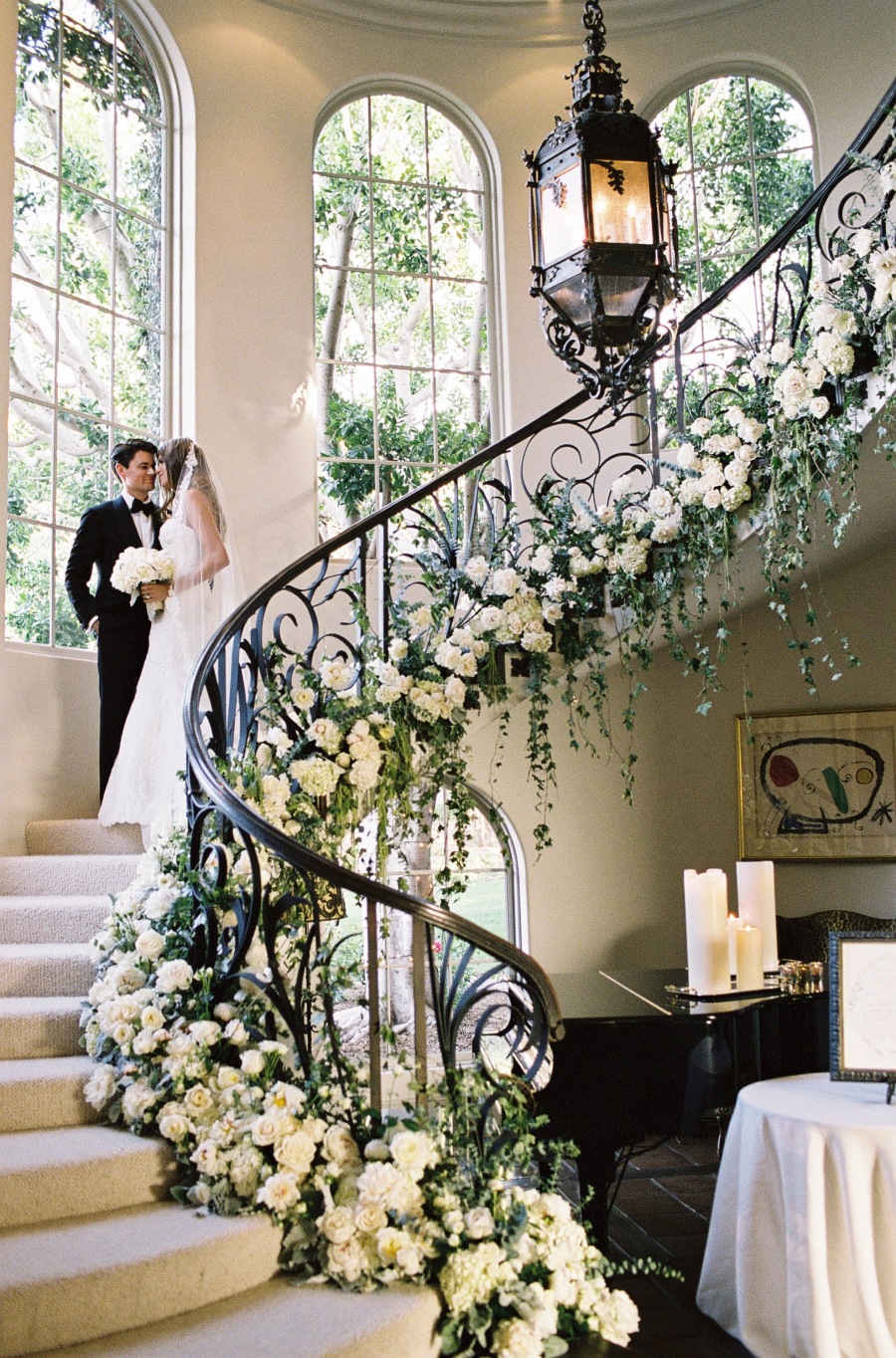 4 Show Stopping Wedding Flower Ideas - floral staircase garland
