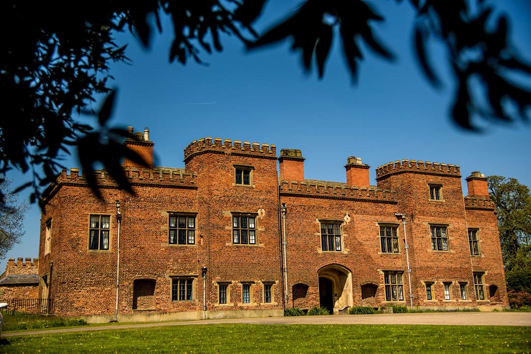 Holme Pierrepont Hall is a wedding venue I absolutely ADORE! Situated in a secluded 30acre estate just a few minutes from Trent Bridge in Nottingham, it remains a bit of a hidden gem. 
