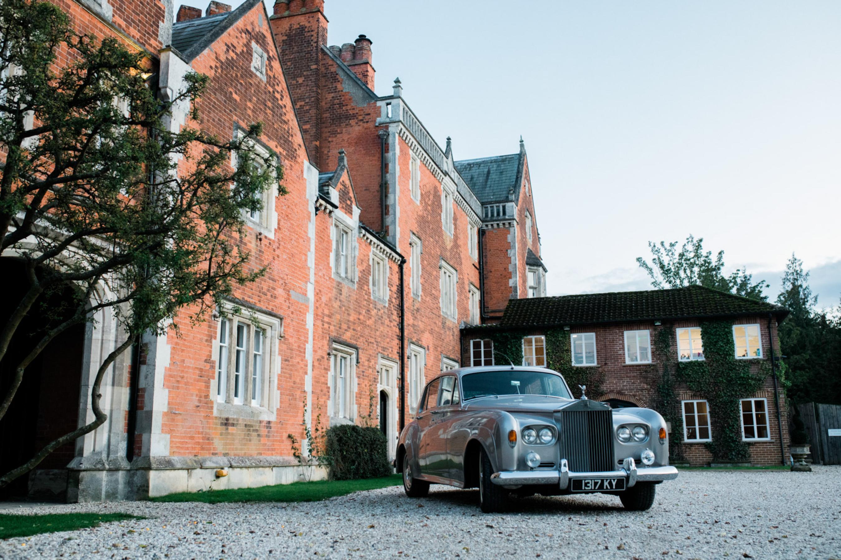  Vintage Rolls Royce Silver Cloud &lsquo;Mervynia&rsquo; at Thicket Priory, perfect for luxury wedding photographs