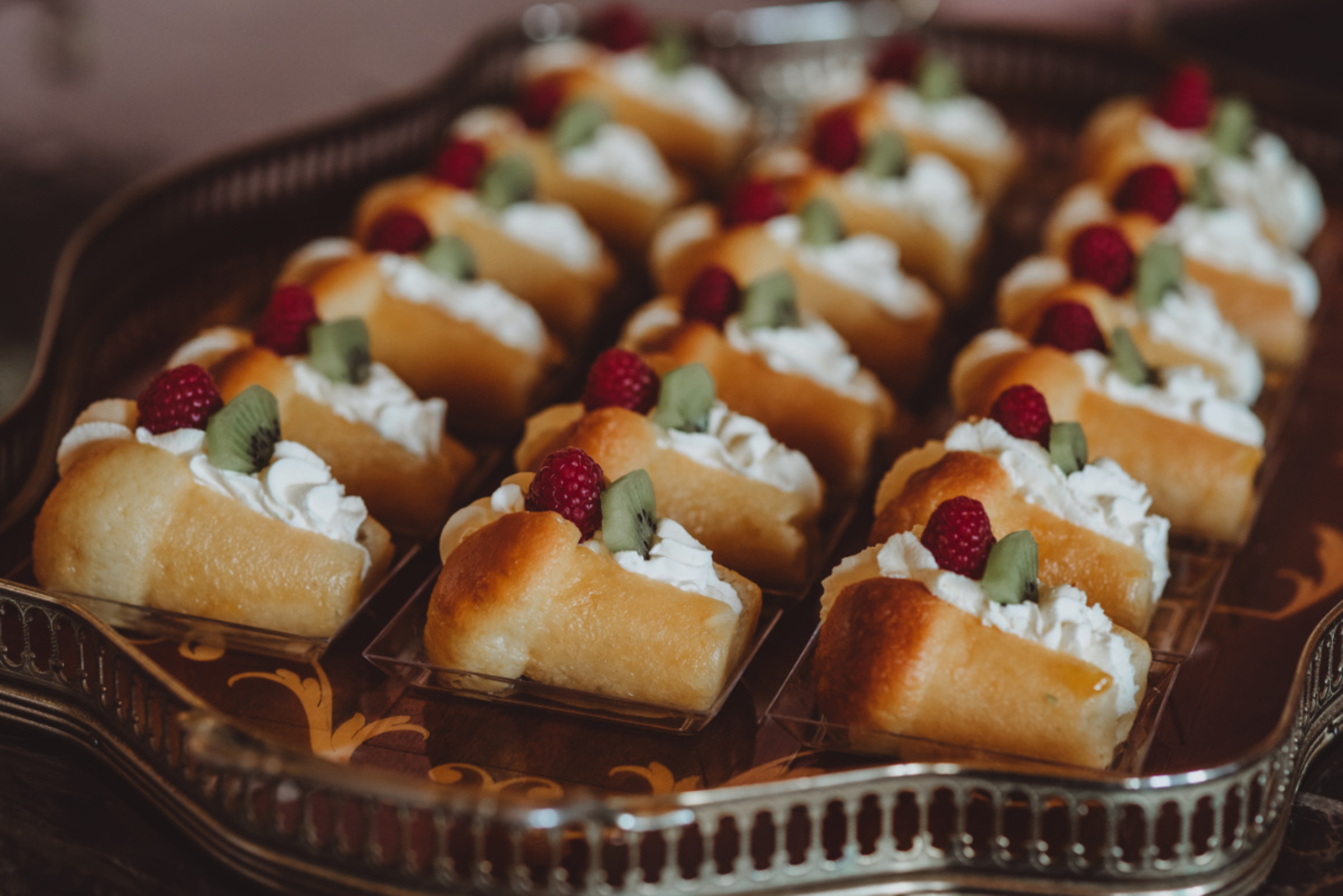 595-manor-house-wedding-venue-leicestershire-stanford-hall-45