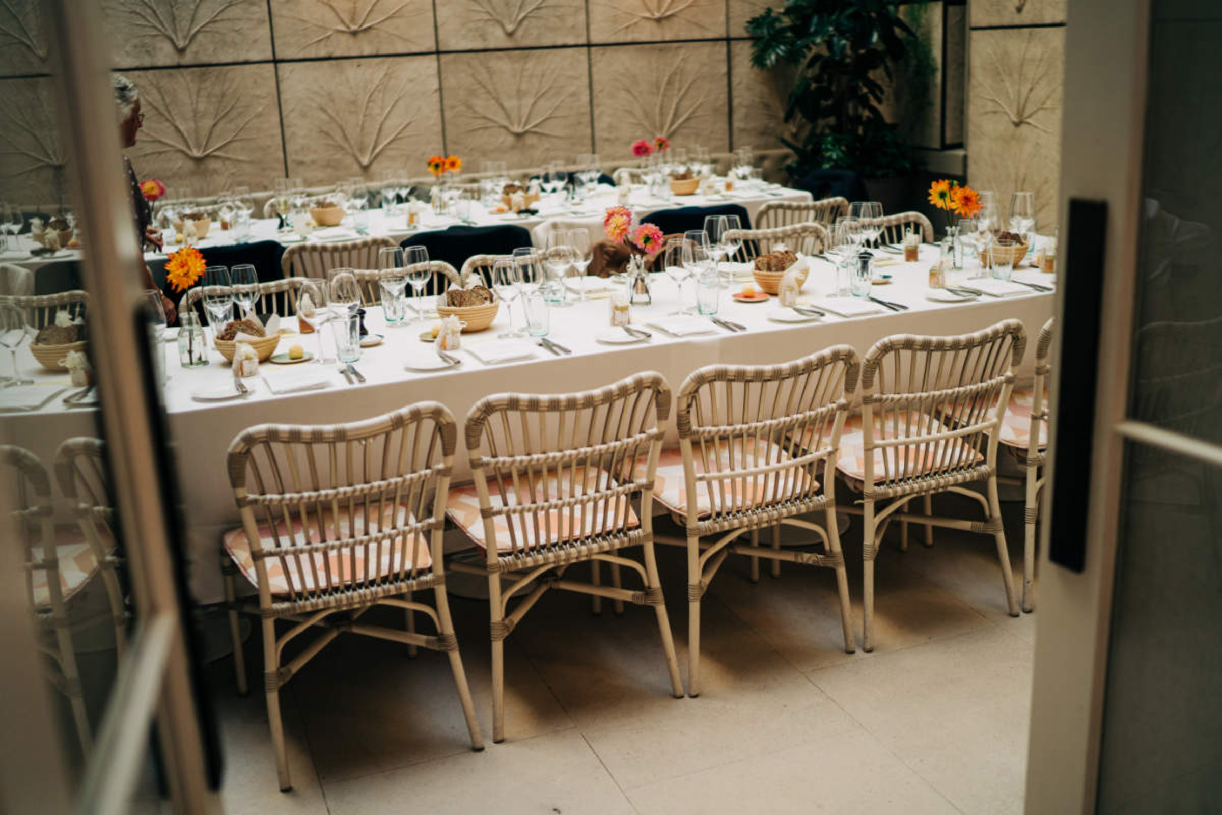 470-london-town-hall-wedding-jb-11