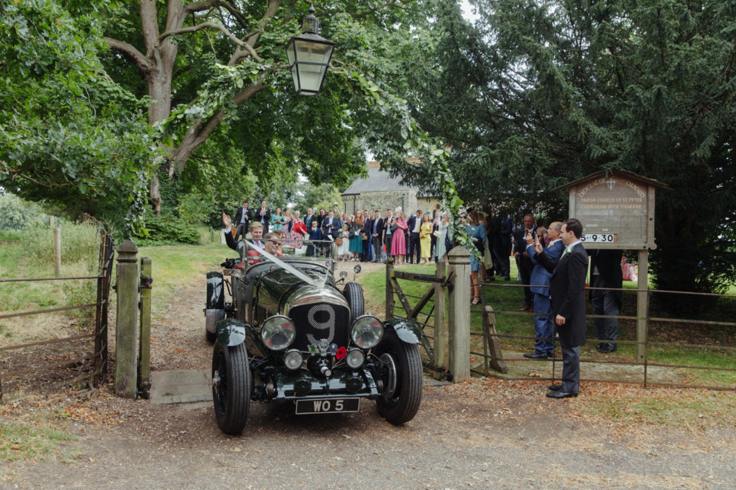 642-marquee-wedding-planner-buckinghamshire-24