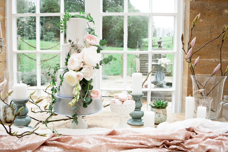 5 Stylish Wedding Cake Trends