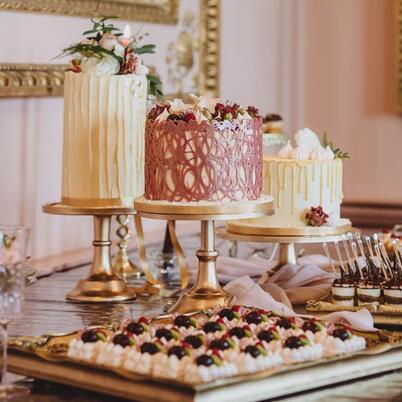 Wedding Cake Alternatives - Luxurious, handcrafted authentic Italian Cakes by Pasticceria Lorena