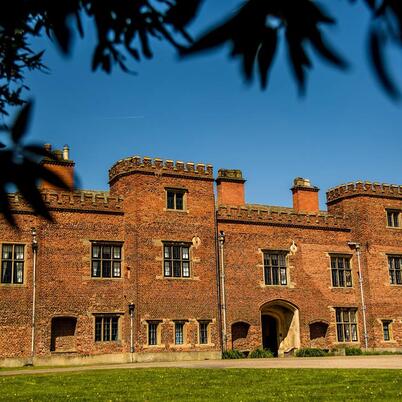 Wedding Venues in Nottinghamshire – Holme Pierrepont Hall