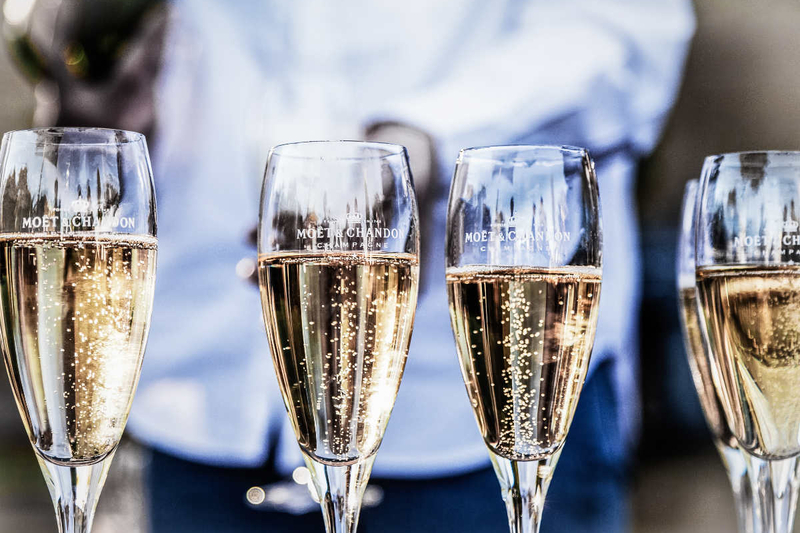 A Wedding Planner’s Guide to Serving Drinks at Your Wedding