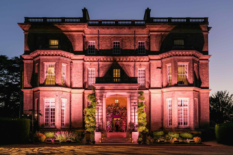 7 Quintessentially British Destination Wedding Venues in the UK