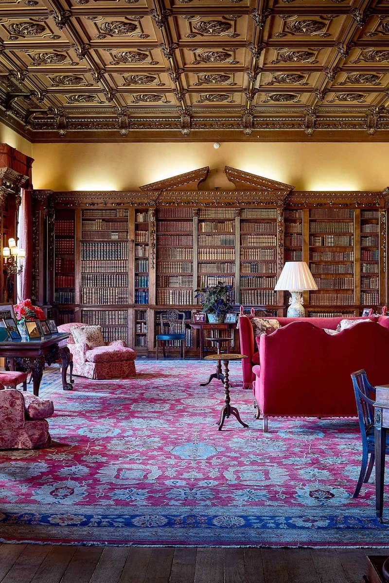 7 Quintessentially British Destination Wedding Venues in the UK